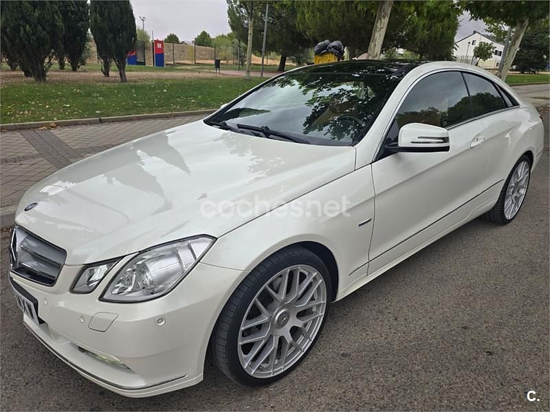 Blanco Usado 2012 Mercedes E350 Elegance Coupe | 15.900 € (Precio justo) - Imagen 1/4