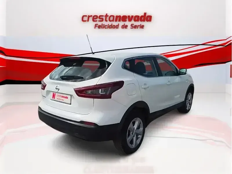 Usado Nissan Qashqai Acenta 140 CV (102 kW) 2021 Blanco SUV