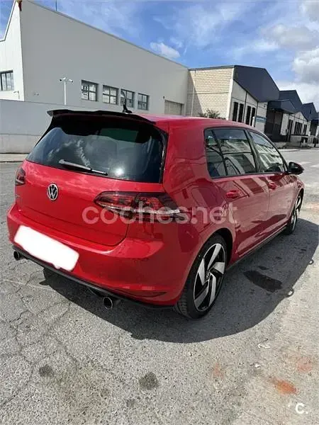 Usado VW Golf VII GTI 220 CV (161 kW) 2014 Rojo Berlina