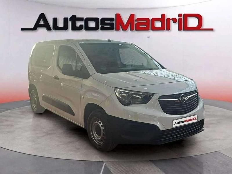 Usado Opel Combo S 103 CV (75 kW) 2019 Blanco Monovolumen