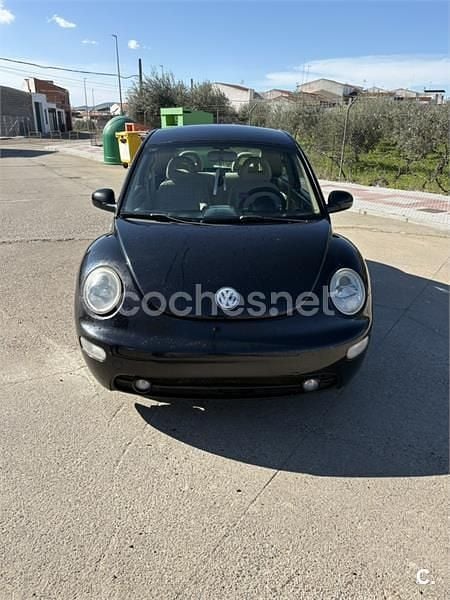 Occasion VW New Beetle 90 ch (66 kW) 2002 Noir Citadine
