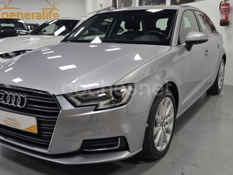 Gris / plata Usado 2017 Audi A3 Sportback Berlina | 18.900 € (Precio justo) - Imagen 1/4