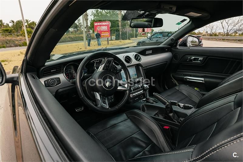 Usado Ford Mustang 290 CV (213 kW) 2017 Negro Coupe