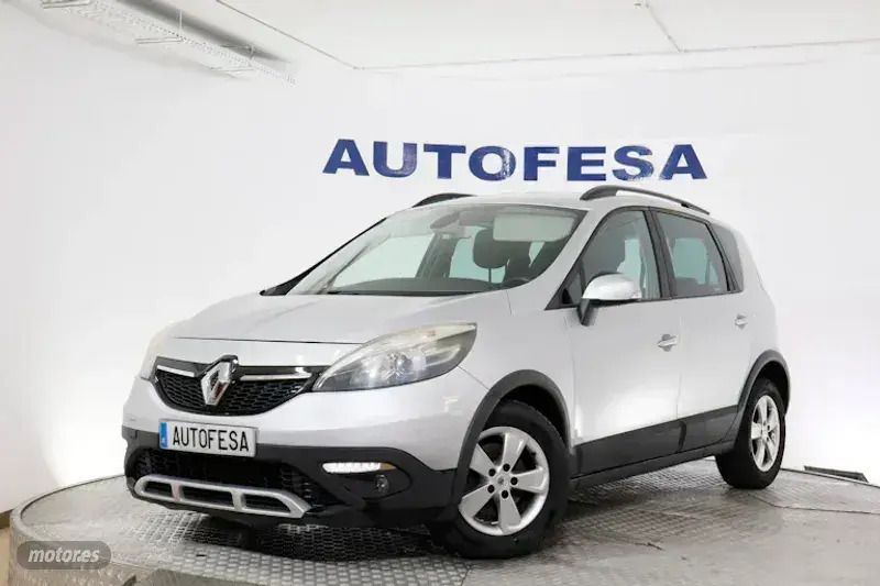 Plateado Usado 2013 Renault Scénic III XMOD Monovolumen | 8750 € (Precio justo) - Imagen 1/4