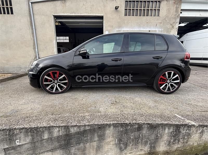 Usado VW Golf VI GTI 210 CV (154 kW) 2011 Negro Utilitario