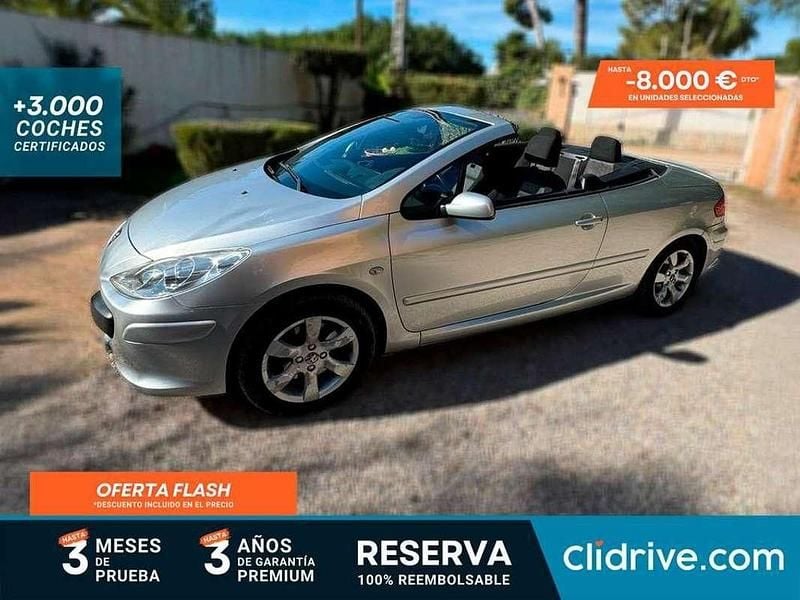 Usado Peugeot 307 CC Sport 136 CV (100 kW) 2007 Gris Descapotable