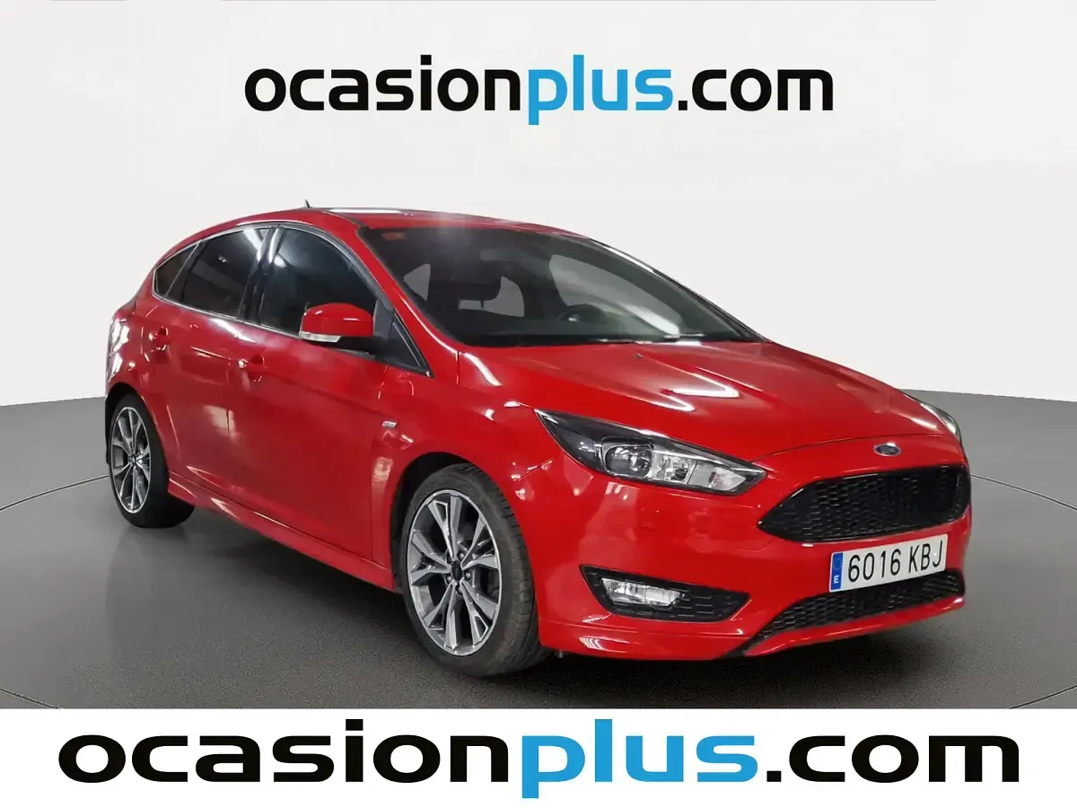 Usado Ford Focus ST-Line 182 CV (133 kW) 2017 Rojo Utilitario