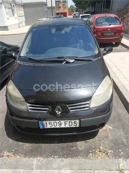 Negro Usado 2006 Renault Scénic II Monovolumen | 2700 € (Precio justo) - Imagen 1/4