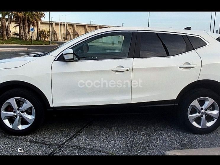 Usado Nissan Qashqai Acenta 115 CV (84 kW) 2020 Blanco SUV