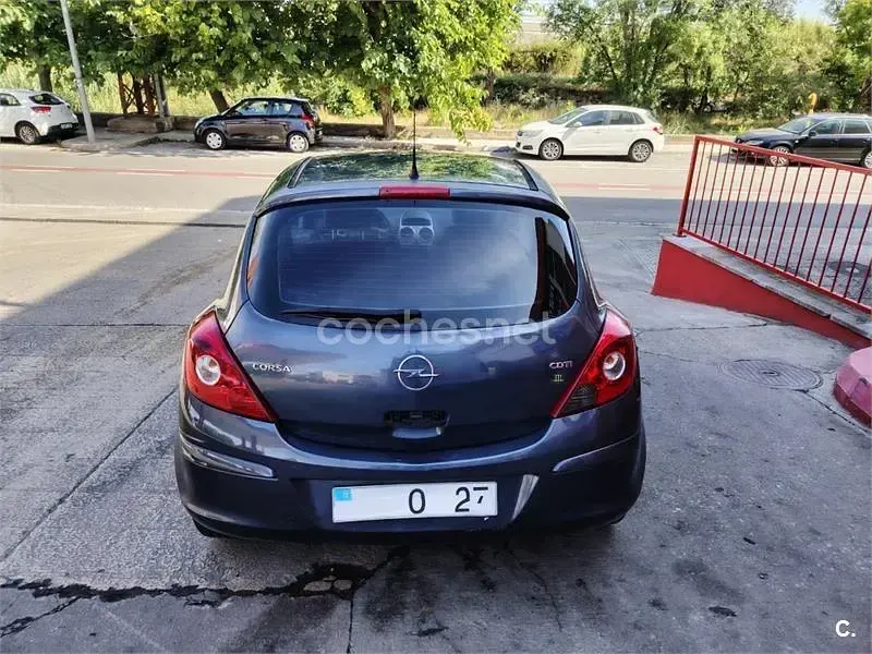Usado Opel Corsa Sport 90 CV (66 kW) 2007 Azul Utilitario