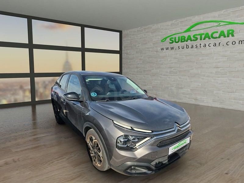 Usado Citroën C4 Feel 110 CV (80 kW) 2022 Gris / plata Berlina