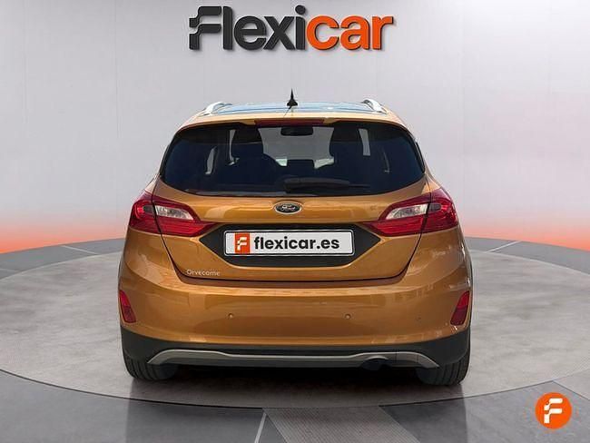 Usado Ford Fiesta Active 100 CV (73 kW) 2018 Naranja Utilitario