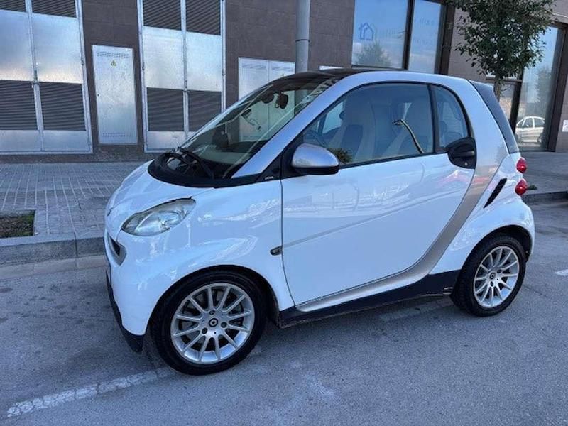 Blanco Usado 2008 Smart ForTwo Coupé Pure Coupe | 4500 € (Precio justo) - Imagen 1/4