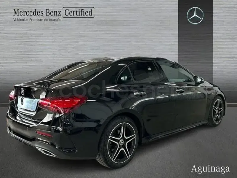 Usado Mercedes A200 150 CV (110 kW) 2024 Negro Berlina