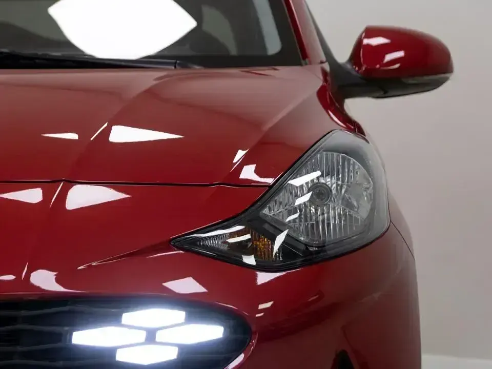 Usado Hyundai i10 63 CV (46 kW) 2025 Otro Utilitario