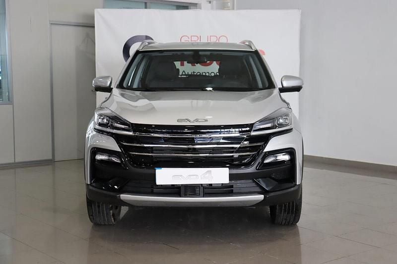 Nuevo EVO Evo 4 2025 Gris plata SUV