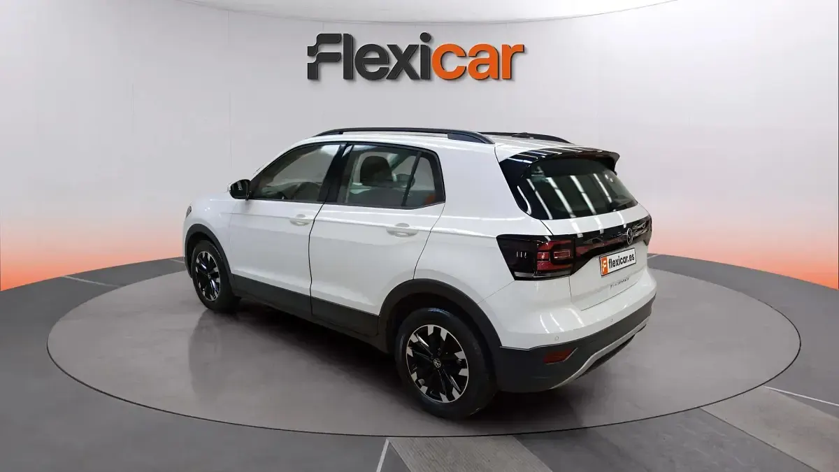 Usado VW T-Cross Advance 110 CV (80 kW) 2021 Blanco SUV