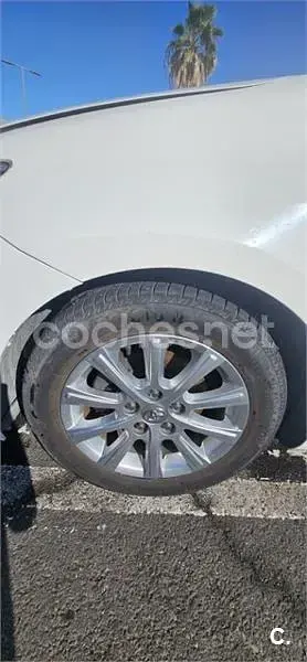 Usado Toyota Auris Hybrid Active 136 CV (100 kW) 2013 Blanco Familiar
