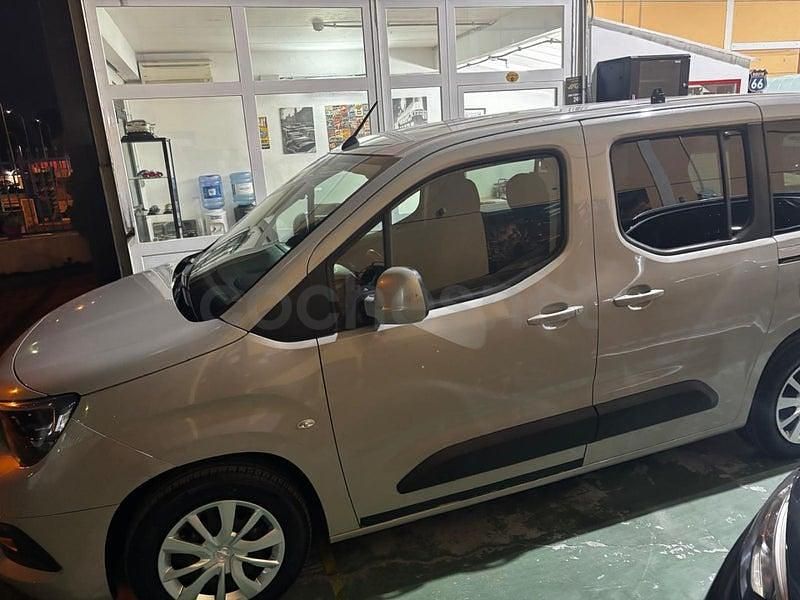 Usado Opel Combo Life Innovation 100 CV (73 kW) 2018 Beige Monovolumen