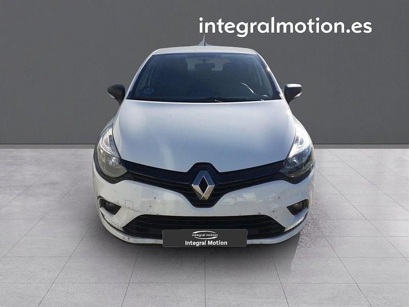 Usado Renault Clio IV Business 75 CV (55 kW) 2019 Blanco Berlina