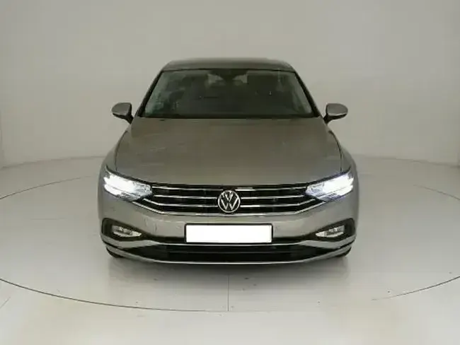 Occasion VW Passat Business 150 ch (110 kW) 2022 Gris Break