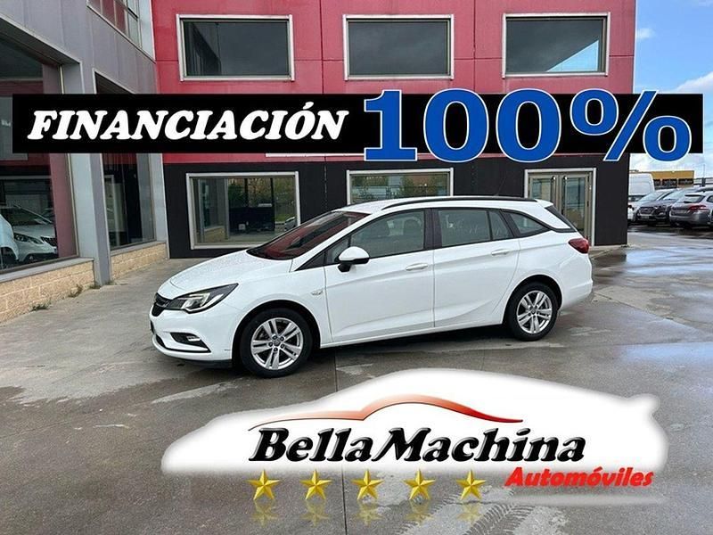 Blanco Usado 2020 Opel Astra Selective Familiar | 10.750 € (Precio justo) - Imagen 1/4