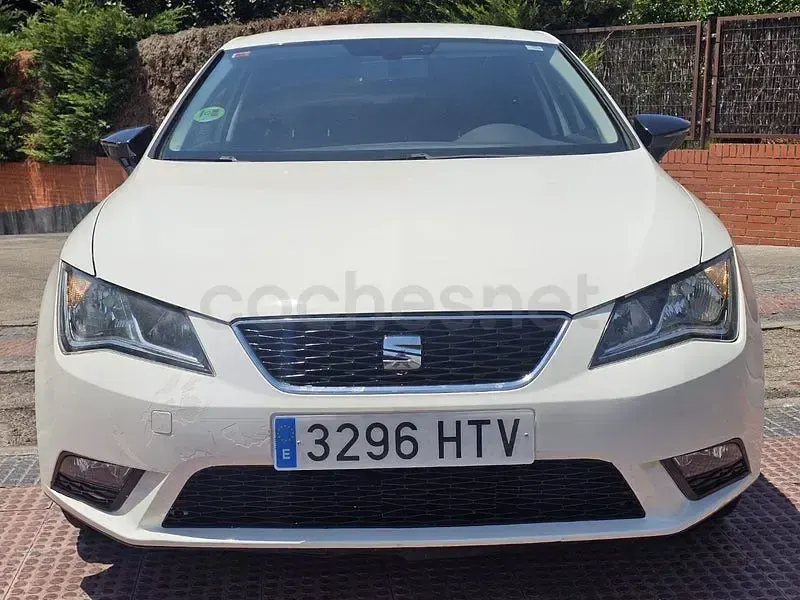 Usado Seat Leon SC Style 122 CV (89 kW) 2013 Blanco Utilitario
