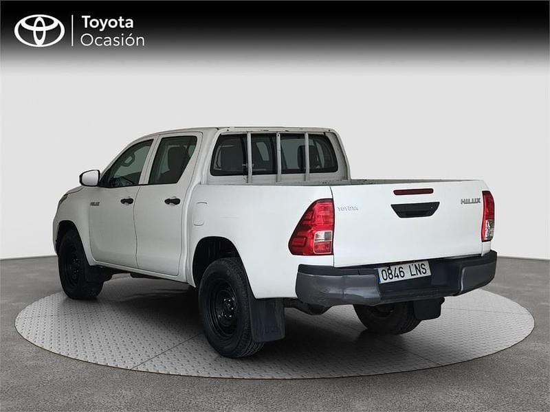 Usado Toyota HiLux 150 CV (110 kW) 2021 Blanco Pickup/Camioneta