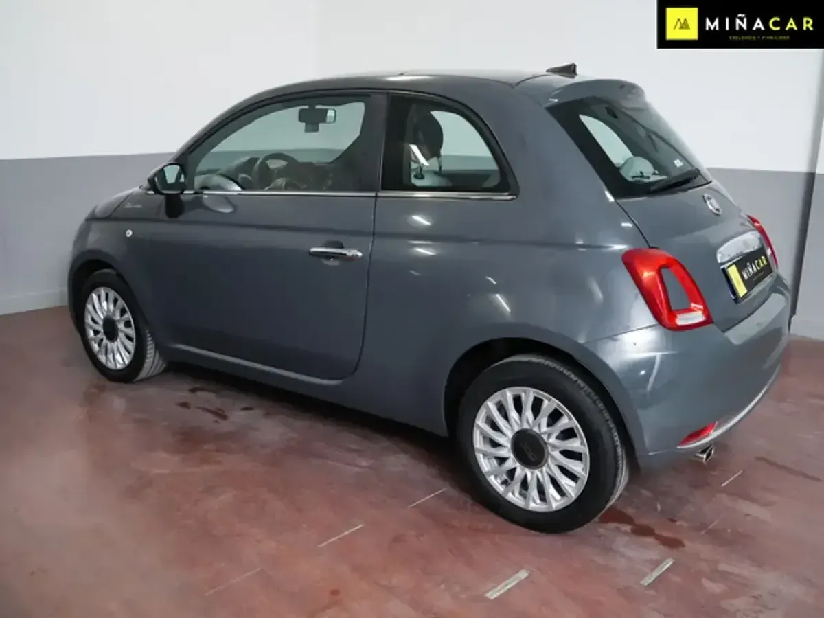 Usado Fiat 500 Dolcevita 70 CV (51 kW) 2022 Azul Utilitario
