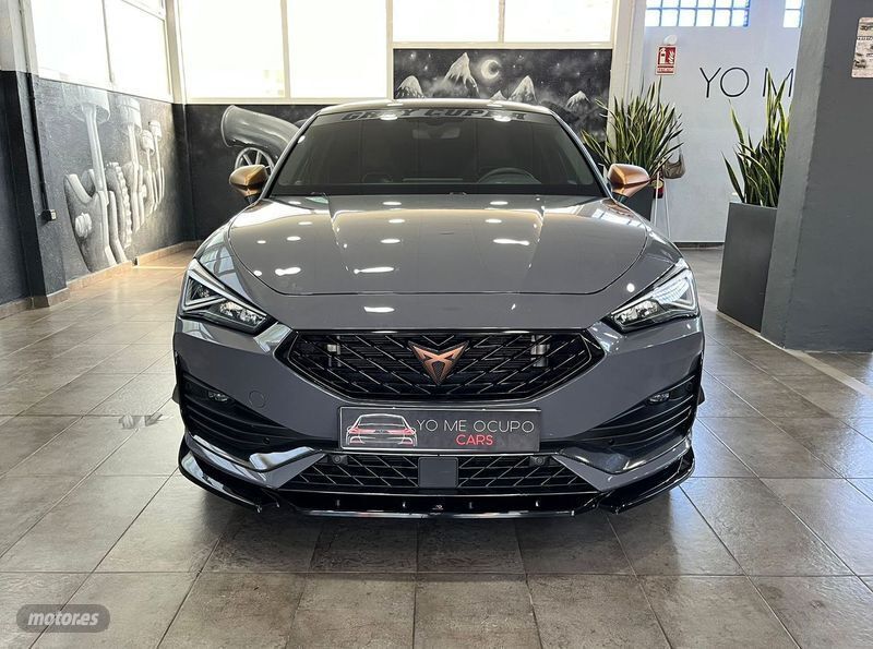 Usado Cupra Leon VZ 245 CV (180 kW) 2021 Gris Berlina