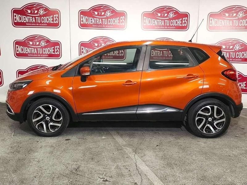 Usado Renault Captur Intens 90 CV (66 kW) 2013 Naranja SUV