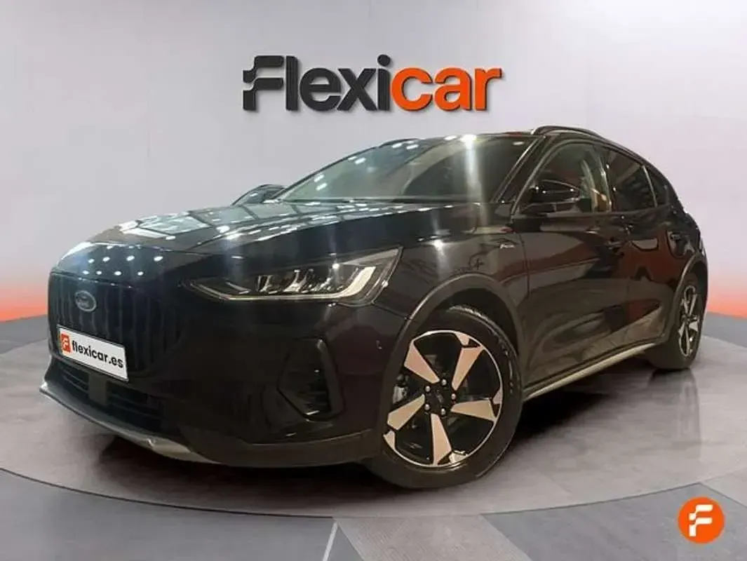 Usado Ford Focus Active 155 CV (114 kW) 2024 Negro Berlina