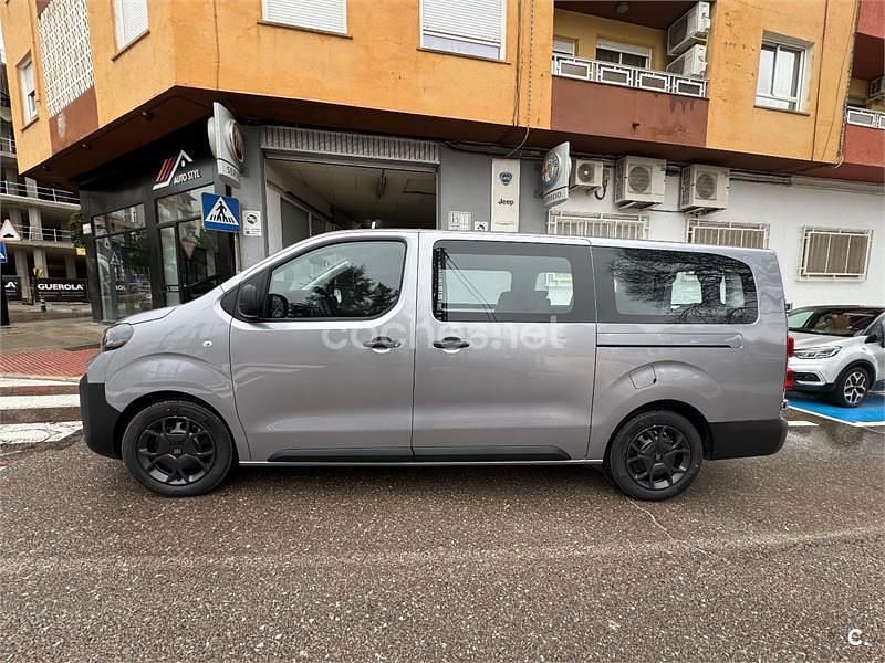 Usado Fiat Ulysse 132 kW (180 CV) 2025 Gris / plata Monovolumen