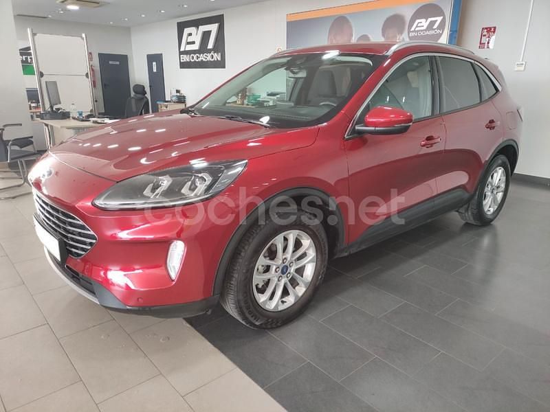 Granate Usado 2023 Ford Kuga Titanium SUV | 20.700 € (Precio justo) - Imagen 1/4
