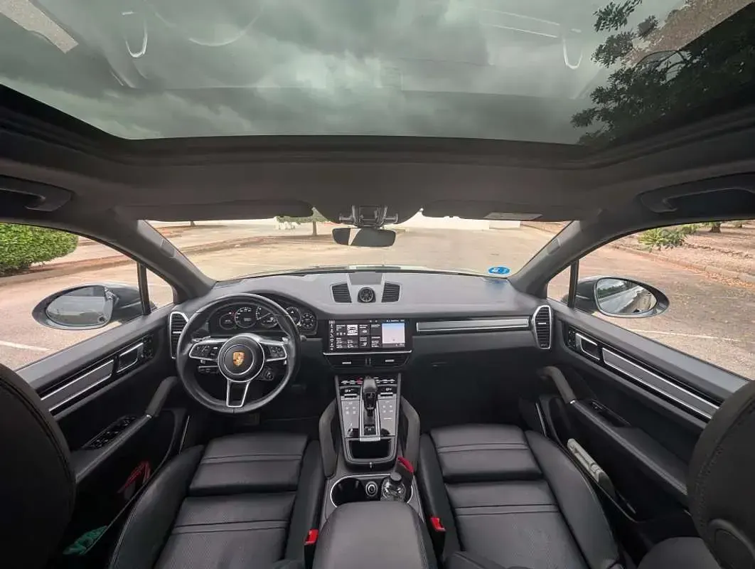 Usado Porsche Cayenne 462 CV (339 kW) 2020 Gris SUV