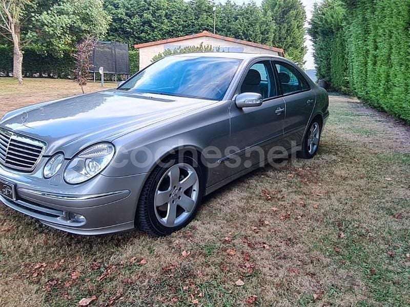Marrón Usado 2004 Mercedes E320 Avantgarde Berlina | 8900 € (Caro) - Imagen 1/4