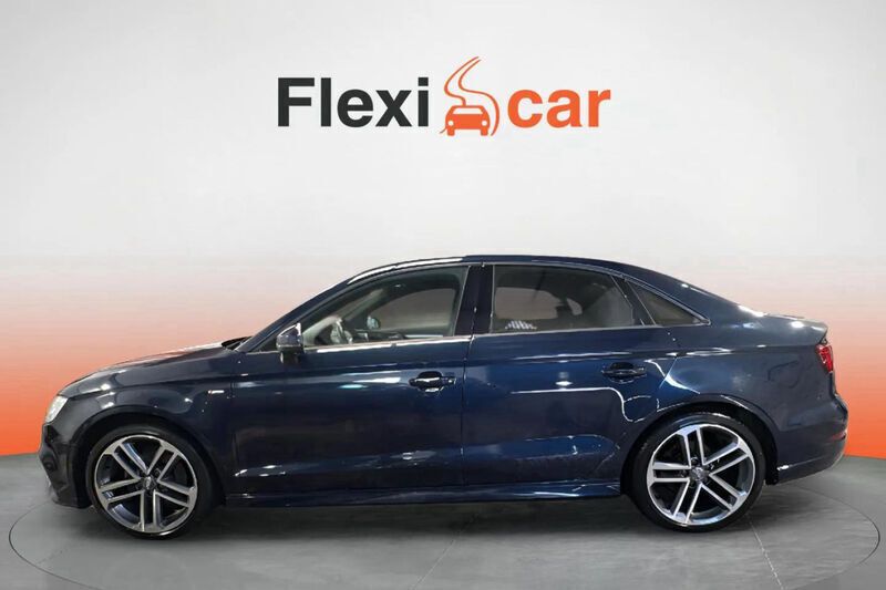 Usado Audi A3 S-Line 116 CV (85 kW) 2019 Azul Berlina