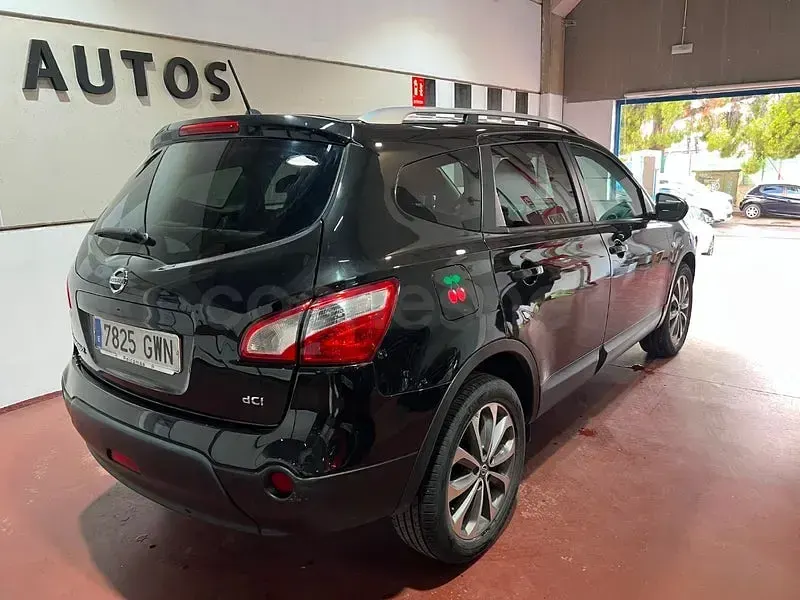 Usado Nissan Qashqai +2 Premium Edition 150 CV (110 kW) 2010 Negro SUV