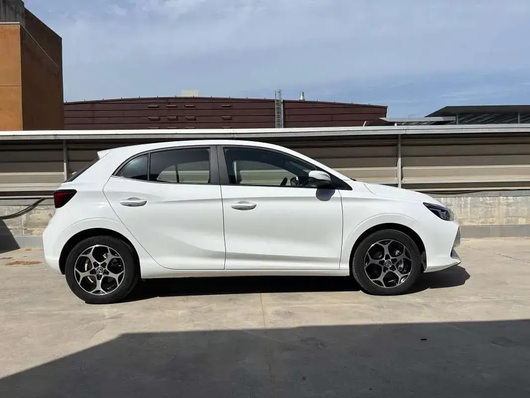 Usado MG MG3 Comfort 196 CV (144 kW) 2025 Blanco Utilitario