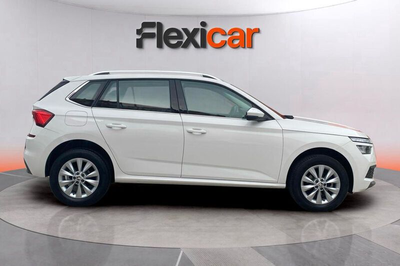 Usado Skoda Kamiq Ambition 111 CV (81 kW) 2021 Blanco SUV