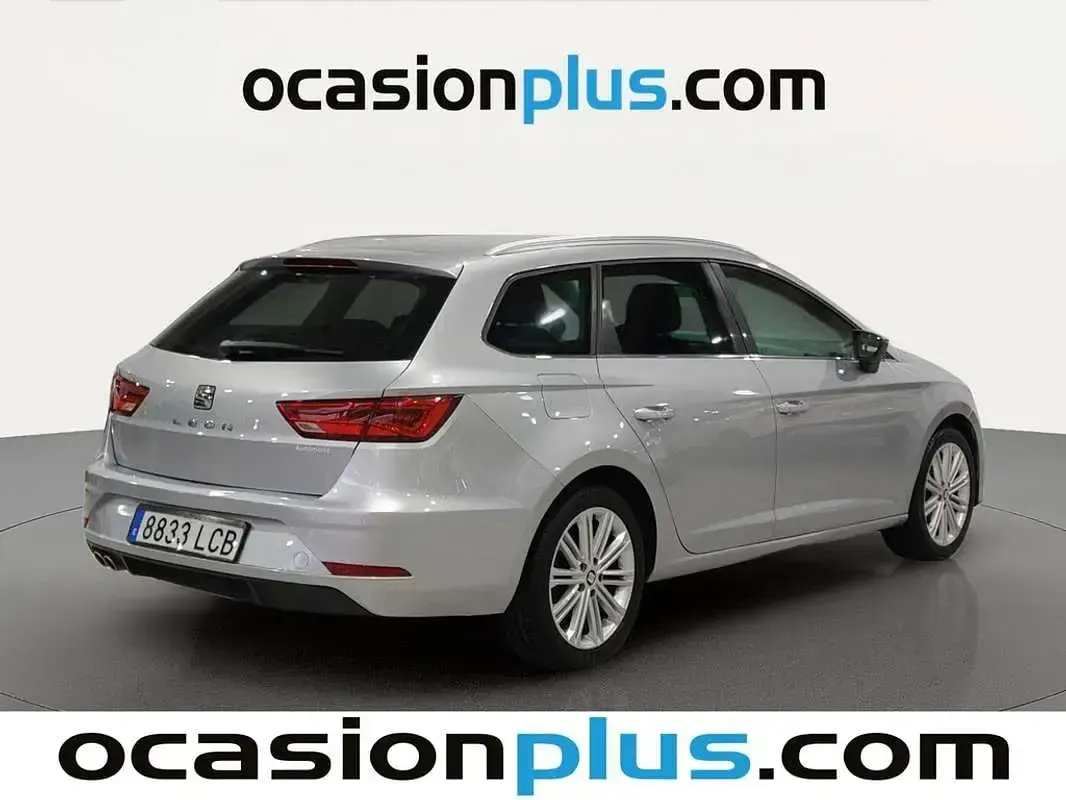 Usado Seat Leon ST XCELLENCE 150 CV (110 kW) 2019 Gris Familiar