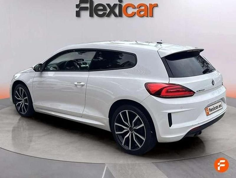 Usado VW Scirocco R-line 125 CV (91 kW) 2017 Blanco Coupe