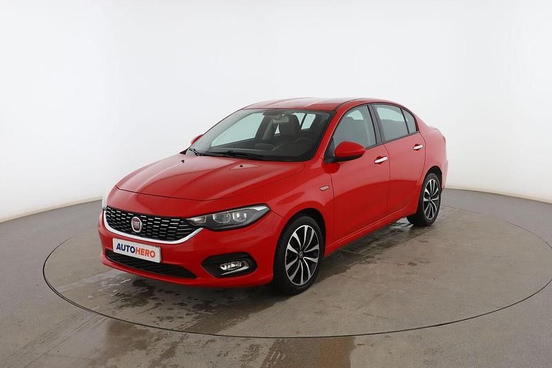 Rojo Usado 2019 Fiat Tipo Lounge Berlina | 10.899 € (Precio justo) - Imagen 1/3