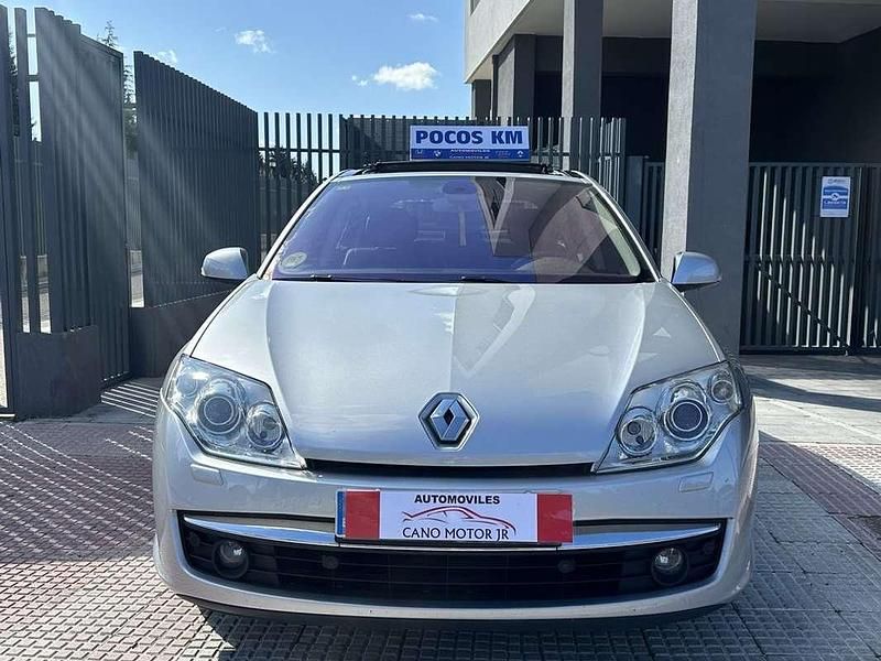 Usado Renault Laguna III Dynamique 131 CV (96 kW) 2008 Gris Familiar