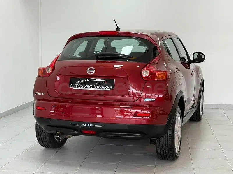 Usado Nissan Juke Acenta 110 CV (80 kW) 2013 Granate SUV