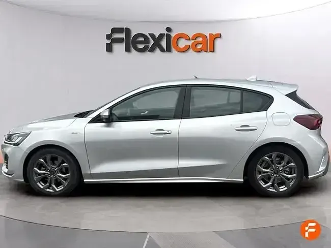 Usado Ford Focus ST-Line 125 CV (91 kW) 2023 Gris