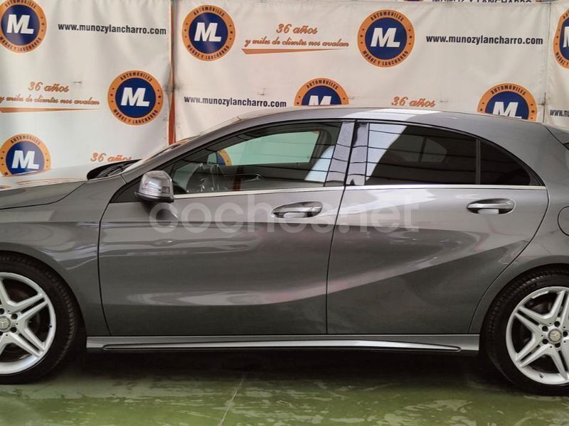 Usado Mercedes A200 AMG line 136 CV (100 kW) 2015 Gris / plata Berlina
