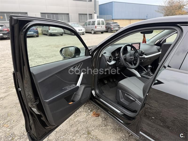 Usado Audi Q2 Design 116 CV (85 kW) 2020 Negro SUV