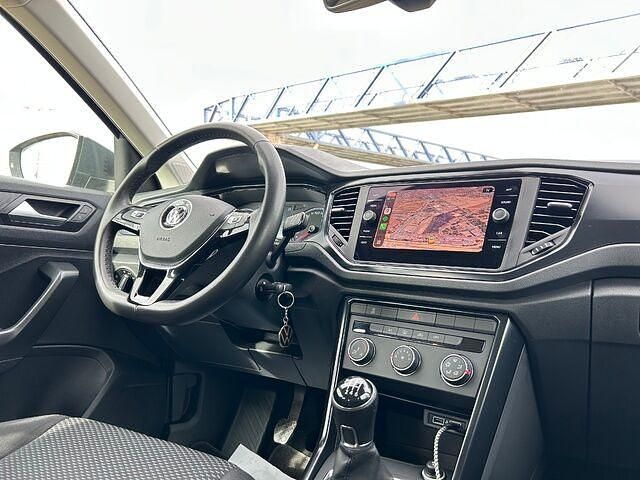 Usado VW T-Roc Edition 115 CV (84 kW) 2019 Gris SUV