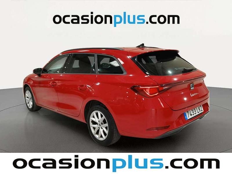 Usado Seat Leon ST Style 150 CV (110 kW) 2020 Rojo Familiar